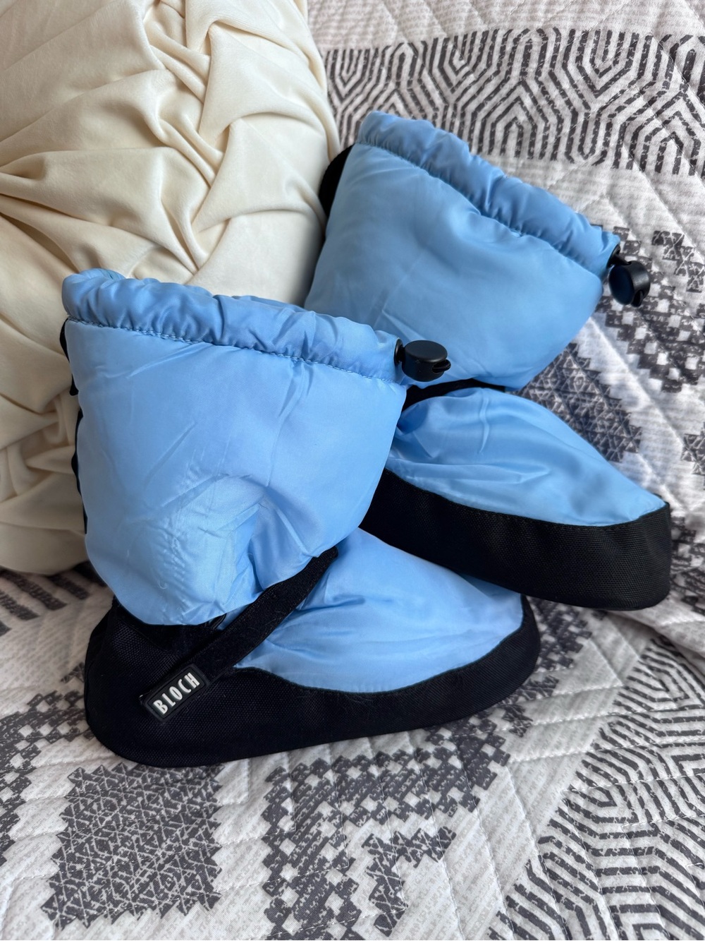 Bloch Light Blue Padded Bootie Slippers with Black Soles